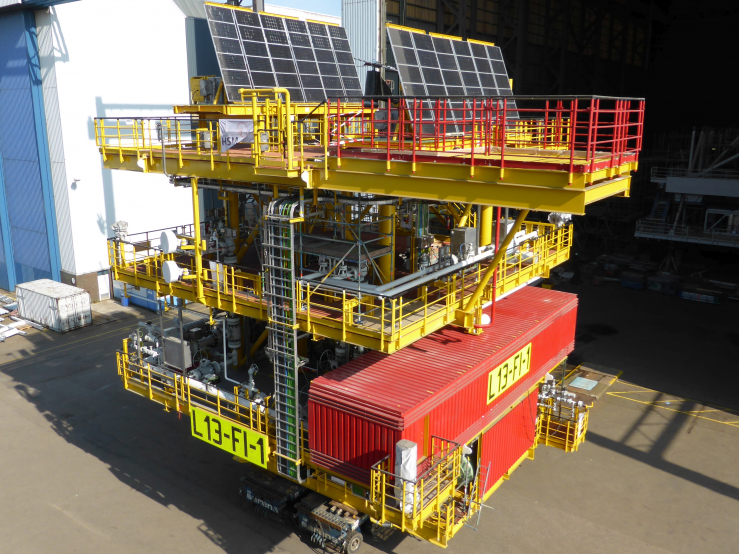 Unmanned North Sea monopile platform Workshop Drive Out - JB v Doesburg